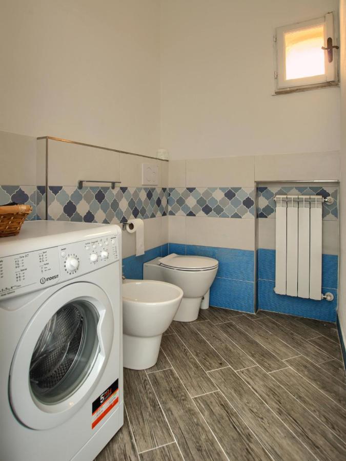 Casa A 2 Passi Dal Mare Con Patio Privato Villa อิมเปรีอา ภายนอก รูปภาพ